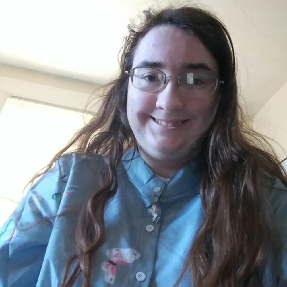 Meet your Posher, Alyssa